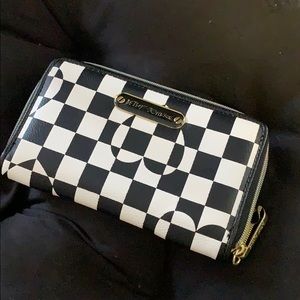 NWOT Betsey Johnson checkered wallet